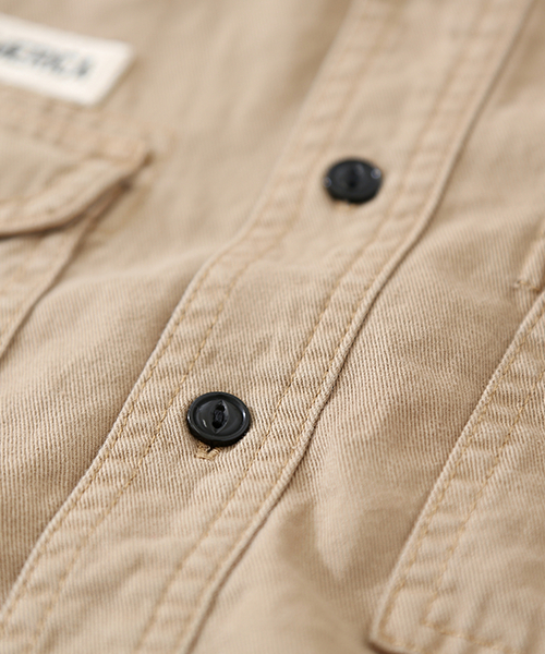 CUBE SUGAR（キューブシュガー）の「5.5オンスデニム ワッペン付ミリタリーシャツ（シャツ/ブラウス・レディース・ベージュ/ネイビー/ブルー・M）」の8枚目の写真