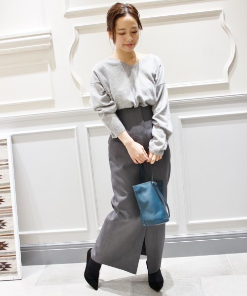 plage（プラージュ）の「Cashmere Vネックプルオーバー◆（ニット/セーター・レディース・グレー/ホワイト/ピンク/ピンク系その他・FREE）」の5枚目の写真