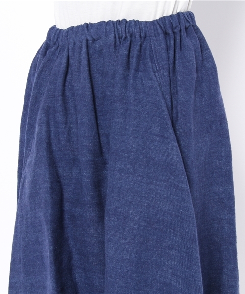 BEAMS BOY（ビームスボーイ）の「BEAMS BOY / リネン起毛サーキュラー（スカート・レディース・ベージュ/ブルー・ONE SIZE）」の7枚目の写真