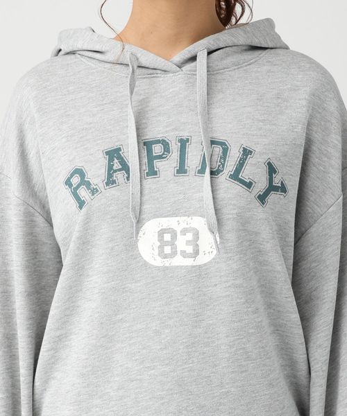 Honeys（ハニーズ）の「アーチロゴスウェットパーカー（パーカー