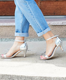 KOBE LETTUCE | 細ストラップで足元を華奢で美しく見せてくれる！[スエード/スムース]アンクルストラップ付7cmヒールカラーサンダル/靴/レディースシューズ[I1529](サンダル)