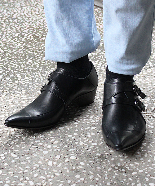 Tornado Mart トルネードマート の Tornado Mart ダブルベルトポインテッドシューズ ドレスシューズ Wear