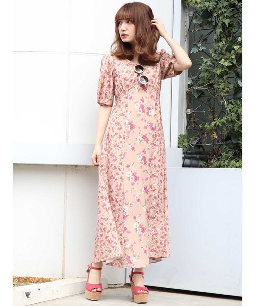 dazzlin（ダズリン）の「フラワーパターン切替マキシワンピース（ワンピース・レディース・ベージュ/オレンジ/ネイビー・MEDIUM/SMALL）」の12枚目の写真