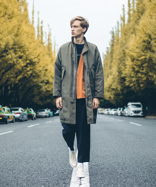 ABAHOUSE（アバハウス）の「ウールセミショールカーディガン（カーディガン/ボレロ・メンズ・ブラック系その他/グレイッシュベージュ/ダークオレンジ・44/46/48）」の4枚目の写真