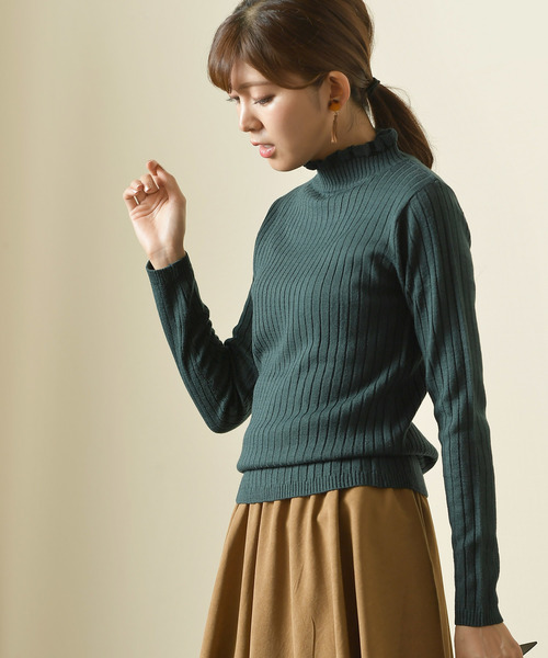 rps（アールピーエス）の「ワイドリブフリルハイネック長袖ニットプルオーバー（ニット/セーター・レディース・チャコールグレー/ブラック/ダークグリーン/オフホワイト/ボルドー/マスタード/杢グレー・M/L）」の5枚目の写真