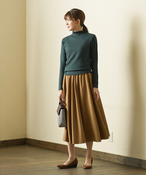 rps（アールピーエス）の「ワイドリブフリルハイネック長袖ニットプルオーバー（ニット/セーター・レディース・チャコールグレー/ブラック/ダークグリーン/オフホワイト/ボルドー/マスタード/杢グレー・M/L）」の14枚目の写真