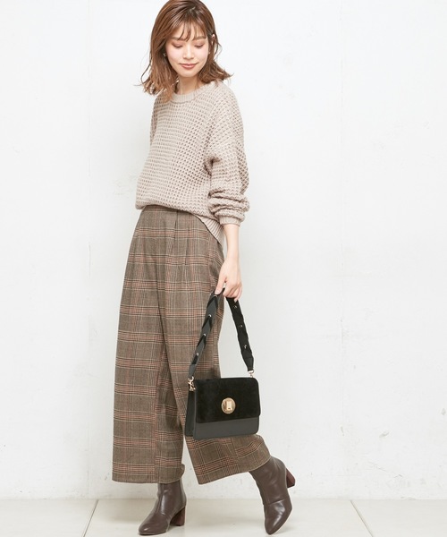 natural couture（ナチュラルクチュール）の「ワッフル編みニットプルオーバー（ニット/セーター・レディース・オフホワイト/ブラウン/グレイッシュベージュ/パープル・FREE）」の9枚目の写真