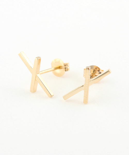 Jouete(ジュエッテ)の「K10YG クロス ピアス(ピアス(両耳用))」|イエローゴールド