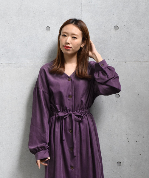 w closet（ダブルクローゼット）の「Vネックウエストドロストワンピース（ワンピース・レディース・グレイッシュベージュ/パープル・FREE）」の12枚目の写真