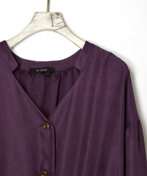 w closet（ダブルクローゼット）の「Vネックウエストドロストワンピース（ワンピース・レディース・グレイッシュベージュ/パープル・FREE）」の17枚目の写真