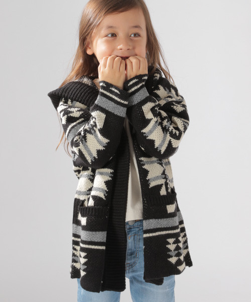BAYFLOW（ベイフロー）の「[KIDS]ネイティブフードカーディガン（カーディガン/ボレロ・キッズ・ブラック/ベージュ/ネイビー・MEDIUM/X-LARGE）」の2枚目の写真