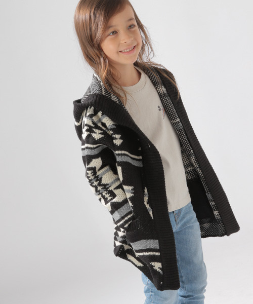 BAYFLOW（ベイフロー）の「[KIDS]ネイティブフードカーディガン（カーディガン/ボレロ・キッズ・ブラック/ベージュ/ネイビー・MEDIUM/X-LARGE）」の16枚目の写真