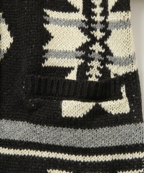 BAYFLOW（ベイフロー）の「[KIDS]ネイティブフードカーディガン（カーディガン/ボレロ・キッズ・ブラック/ベージュ/ネイビー・MEDIUM/X-LARGE）」の17枚目の写真