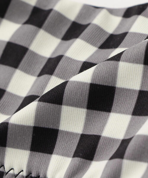 Lepidos（レピドス）の「＜Lepidos＞∴ギンガムチェックタイストラップトップ ◆（水着・レディース・ブラック/ライラック・M/S/L）」の3枚目の写真