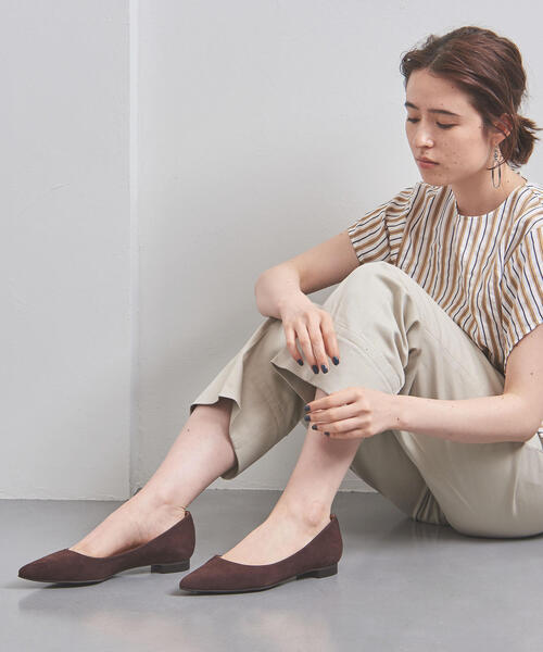 UNITED ARROWS（ユナイテッドアローズ）の「UBCB ポインテッド ソフト フラットパンプス（パンプス・レディース・イエロー/ダークグレー/ダークブラウン・38/37h/36h/35/36/35h/37）」の17枚目の写真