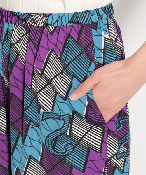 niko and...（ニコアンド）の「アフリカンモチーフプリントパンツ（その他パンツ・レディース・ブルー/パープル/ボルドー・MEDIUM/LARGE）」の11枚目の写真