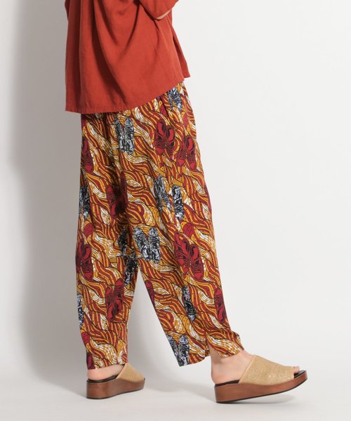 niko and...（ニコアンド）の「アフリカンモチーフプリントパンツ（その他パンツ・レディース・ブルー/パープル/ボルドー・MEDIUM/LARGE）」の22枚目の写真