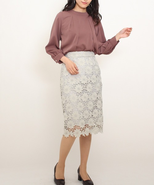 TRUDEA(トルディア)の「ハイネック バックジップブラウス(シャツ/ブラウス・レディース・ホワイト/ベージュ/モカ/グリーン/ネイビー/ピンク/キャメル/ワイン/ダークグリーン/ブラウン/ライトグレー/ピンクベージュ/アイボリー/ラベンダー・MEDIUM/LARGE)」の21枚目の写真