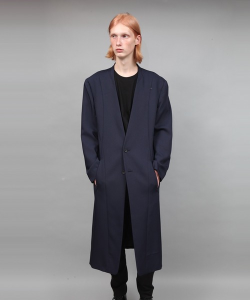 ato（アトウ）の「COLLARLESS COAT（チェスターコート・メンズ・ネイビー/ブラック・44/46/48）」の3枚目の写真