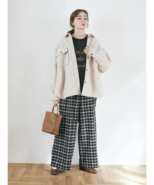 earth music&ecology（アースミュージックアンドエコロジー）の「ラクラクワイドパンツ ＊（その他パンツ・レディース・ブラック/ベージュ/その他9/その他12/ブラック系その他3/ベージュ系その他4・M/L）」の15枚目の写真