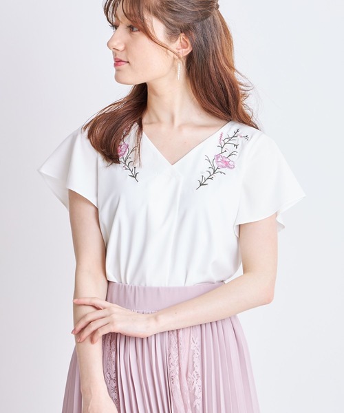 フラワー刺繍入りブラウス シャツ ブラウス Tocco Closet トッコ クローゼット のファッション通販 Zozotown