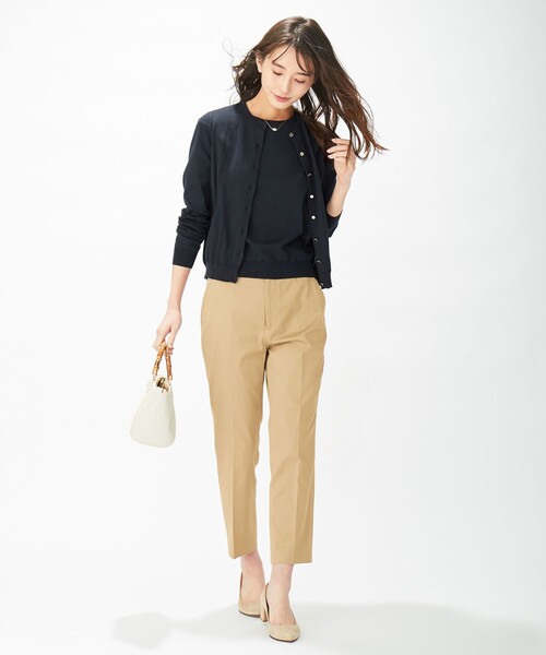 J.PRESS(ジェイプレス)の「【洗える】KNIT BASIC SSクルーネック カーディガン(カーディガン/ボレロ・レディース・ホワイト系1/ライトグレー系/ネイビー系/サックスブルー系・MEDIUM/LARGE)」の9枚目の写真