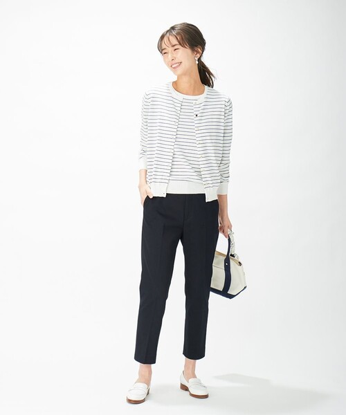 J.PRESS(ジェイプレス)の「【洗える】KNIT BASIC SSクルーネック カーディガン(カーディガン/ボレロ・レディース・ホワイト系1/ライトグレー系/ネイビー系/サックスブルー系・MEDIUM/LARGE)」の10枚目の写真