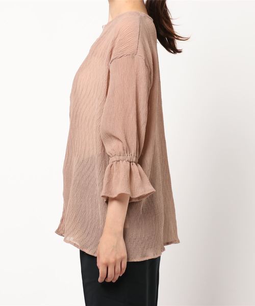 KOBE LETTUCE（コウベレタス）の「シェルボタンシアー楊柳ブラウス（シャツ/ブラウス・レディース・ブラック/ブルー/アイボリー/マスタード/ピンクベージュ・FREE）」の15枚目の写真