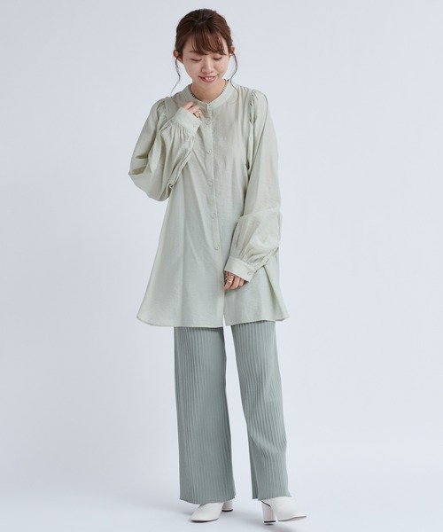 DouDou(ドゥドゥ)の「アームギャザー2WAYシアーブラウス(シャツ/ブラウス・レディース・ブラック/オフホワイト/ミント・FREE)」の9枚目の写真