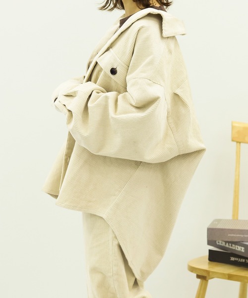 PairPair(ペアペア)の「コーデュロイCPOジャケット(セットアップ/ユニセックス)(ブルゾン・レディース・アイボリー/モカ・FREE)」の6枚目の写真