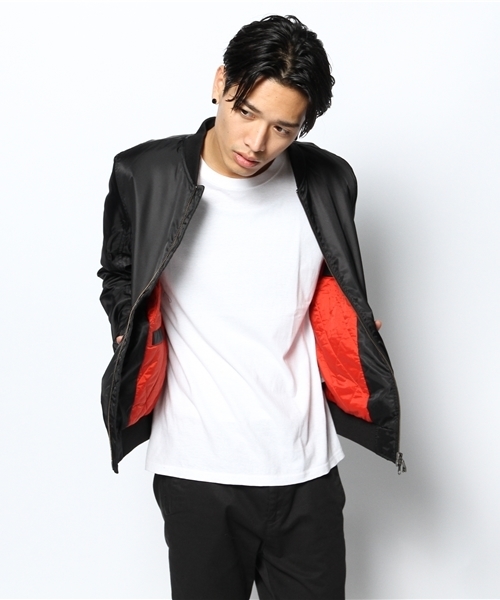 GIORDANO（ジョルダーノ）の「[GIORDANO]ナイロン中綿MA-1ジャケット（ミリタリージャケット・メンズ・ブラック/ネイビー/アーミー・SMALL/MEDIUM/LARGE/X-LARGE）」の7枚目の写真