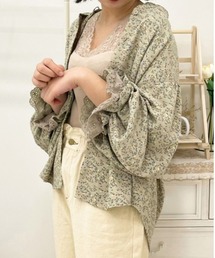 apres jour（アプレジュール）の「花柄袖ボリュームブラウス【ZOZOTOWN限定アイテム】（シャツ/ブラウス）」