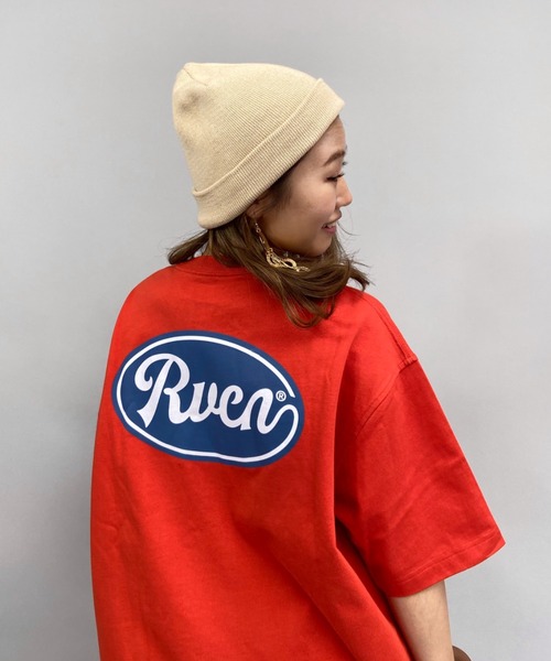 RVCA(ルーカ)の「RVCA/ルーカ ビッグシルエット バックプリントロゴTシャツ BB043-236(Tシャツ/カットソー・レディース・ホワイト/ブラック/オレンジ・S/XS)」の3枚目の写真