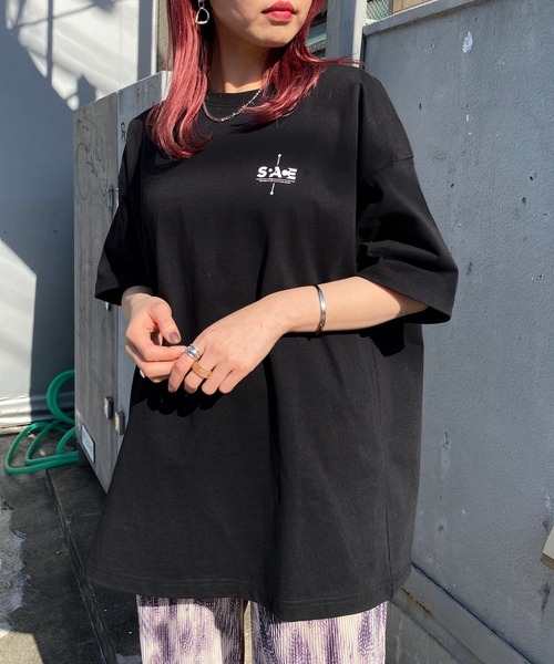 PBLIM（ページボーイリム）の「【PAGEBOYLIM】スペースロゴT（Tシャツ/カットソー・レディース・オフホワイト/ブラック/イエロー・MEDIUM/LARGE）」の15枚目の写真