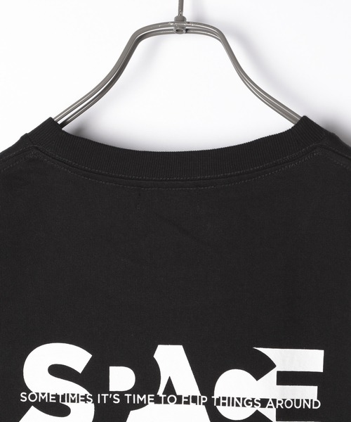 PBLIM（ページボーイリム）の「【PAGEBOYLIM】スペースロゴT（Tシャツ/カットソー・レディース・オフホワイト/ブラック/イエロー・MEDIUM/LARGE）」の16枚目の写真