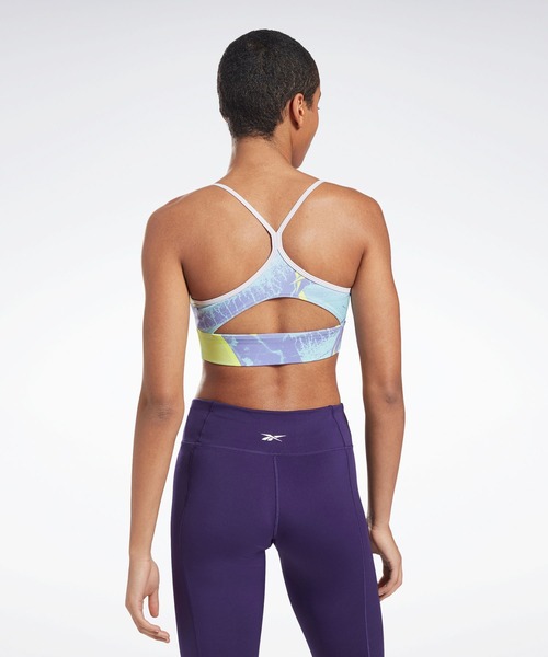 Reebok（リーボック）の「ワークアウトレディ プリンテッド スポーツブラ / Workout Ready Printed Sports Bra（スポーツブラ・レディース・ブラック/ライトブラウン/パープル系その他・SMALL/MEDIUM/LARGE/X-LARGE/X-SMALL/XX-LARGE）」の15枚目の写真
