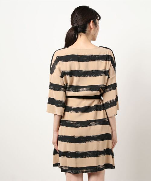 セール ベルト付き膝丈総柄ワンピース ワンピース Benetton United Benetton Colors United Of Colors Benetton ベネトンユナイテッドカラーズオブベネトン のファッション