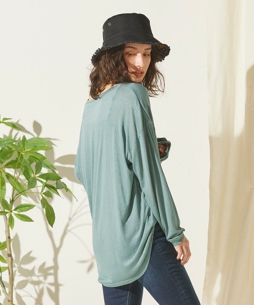 LIPSTAR（リップスター）の「【セット商品】シアープルオーバー＆キャミソール（Tシャツ/カットソー・レディース・オフホワイト/ブラック/ブルー・M）」の12枚目の写真