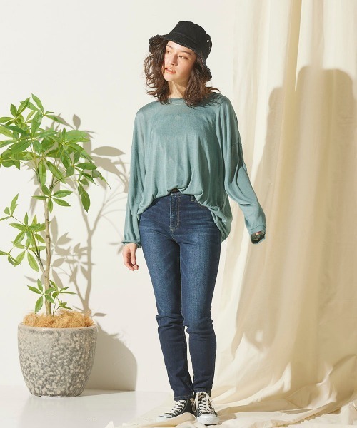 LIPSTAR（リップスター）の「【セット商品】シアープルオーバー＆キャミソール（Tシャツ/カットソー・レディース・オフホワイト/ブラック/ブルー・M）」の13枚目の写真