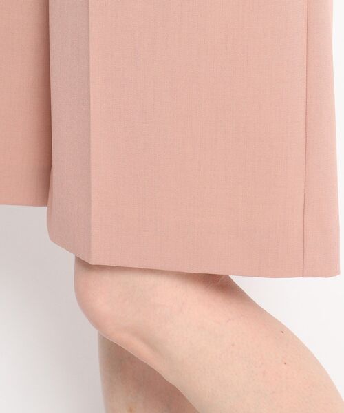 THE SHOP TK （ザ ショップ ティーケー ）の「◆【VERY6月号掲載】CARREMAN 美for ハーフパンツ（スーツパンツ・レディース・ベージュ/ベビーピンク・12/13/14）」の4枚目の写真