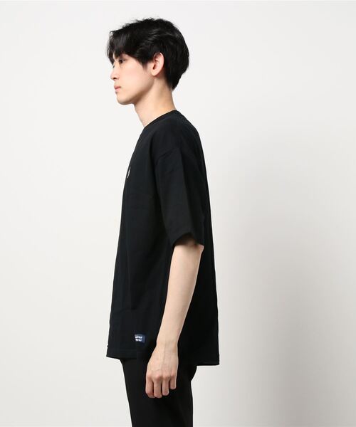 JUNRED（ジュンレッド）の「ROSTER BEARルーズW刺繍TEE（Tシャツ/カットソー・メンズ・ブラック/ホワイト/グリーン・M/L）」の5枚目の写真