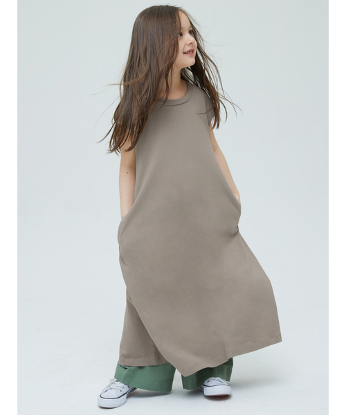 GAP（ギャップ）の「コットン スリーブレス ドレス（ワンピース・キッズ・ブラック/グレー/ベージュ・L/XXL/M/XS/S/XL）」の6枚目の写真