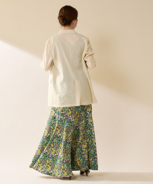 SHENERY（シーナリー）の「フラワープリント切替マキシスカート（スカート・レディース・ブラック/イエロー・38/36）」の17枚目の写真