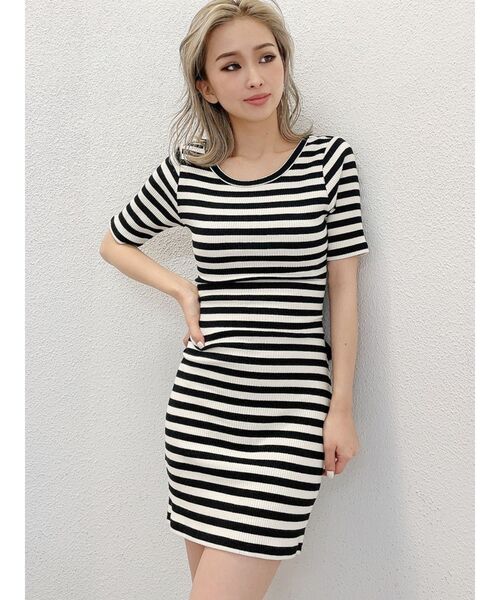 GYDA ブラックリボンクルーネックワンピース ジェイダ GYDA BACKリボンクルーネックワンピース （BLK