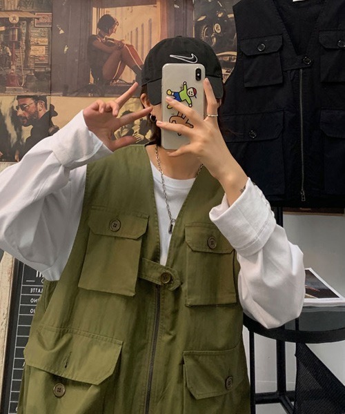 KOR(ケーオーアール)の「ビッグポケット フィッシングベスト(ベスト・メンズ・ブラック/カーキ・M/L/XL)」の12枚目の写真