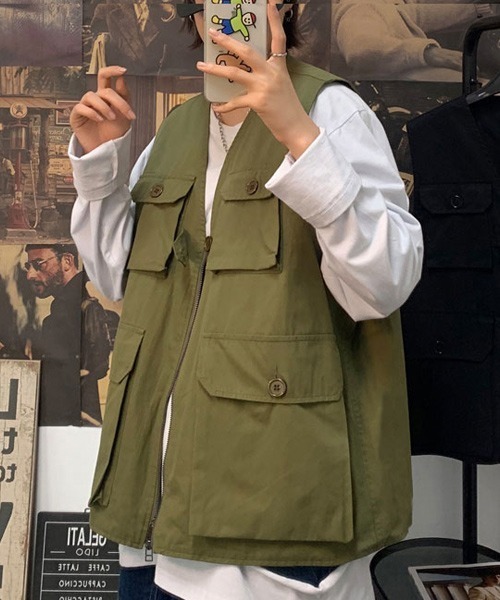 KOR(ケーオーアール)の「ビッグポケット フィッシングベスト(ベスト・メンズ・ブラック/カーキ・M/L/XL)」の8枚目の写真