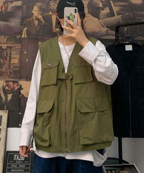 KOR(ケーオーアール)の「ビッグポケット フィッシングベスト(ベスト・メンズ・ブラック/カーキ・M/L/XL)」の10枚目の写真