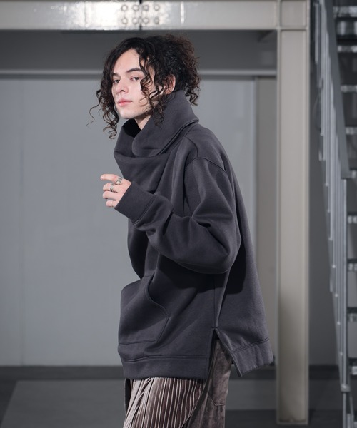 CASPER JOHN（キャスパージョン）の「Volume Neck Sweat/ボリュームネックスウェット（スウェット・メンズ・ホワイト/チャコールグレー/ブラック/ベージュ・SMALL/MEDIUM/LARGE）」の17枚目の写真