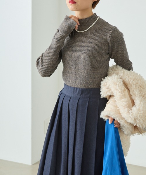 forksy.(フォルクシー)の「【forksy.】メランジスリットスリーブタートルニット(ニット/セーター・レディース・ネイビー/ブラウン/グリーン/ワイン・FREE)」の21枚目の写真