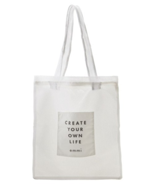 emmi（エミ）の「【emmi yoga】メッシュトート（ショルダーバッグ・レディース・サックスブルー/ホワイト/ベージュ・FREE）」の2枚目の写真